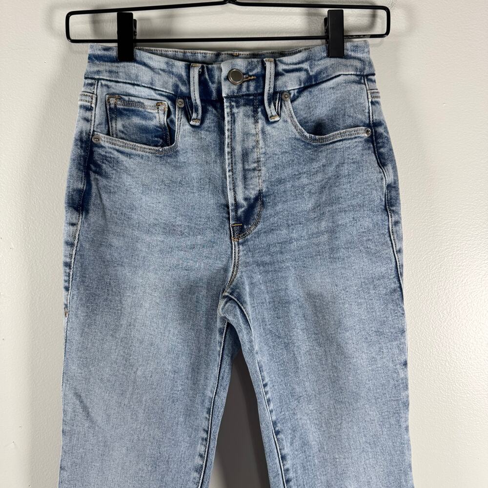 Good American Straight Leg Raw Hem Jeans Light Wash Indigo High Rise Womens Sz 0 - Picture 3 of 10